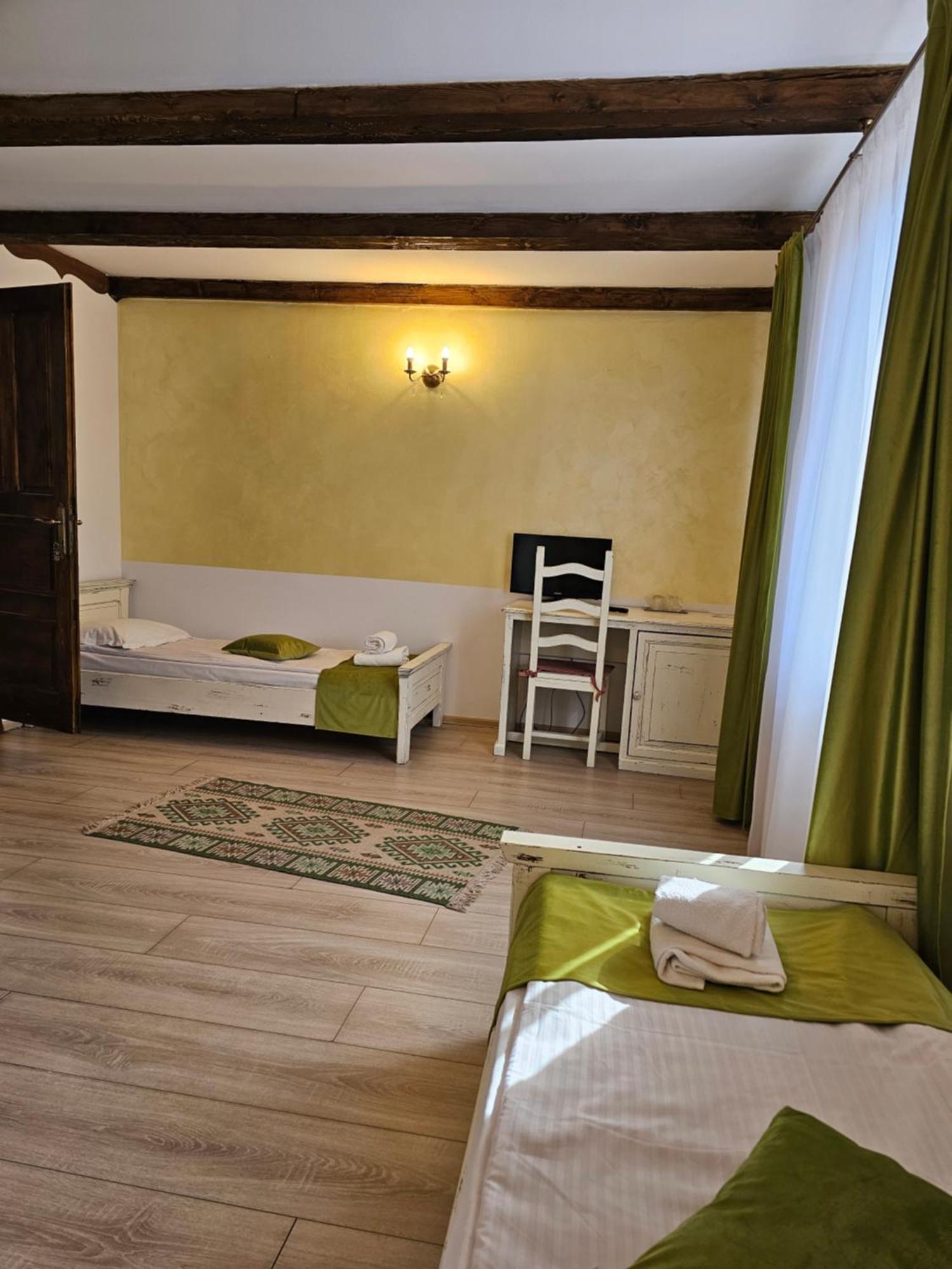 Hanul Vestem Hermannstadt Exterior foto