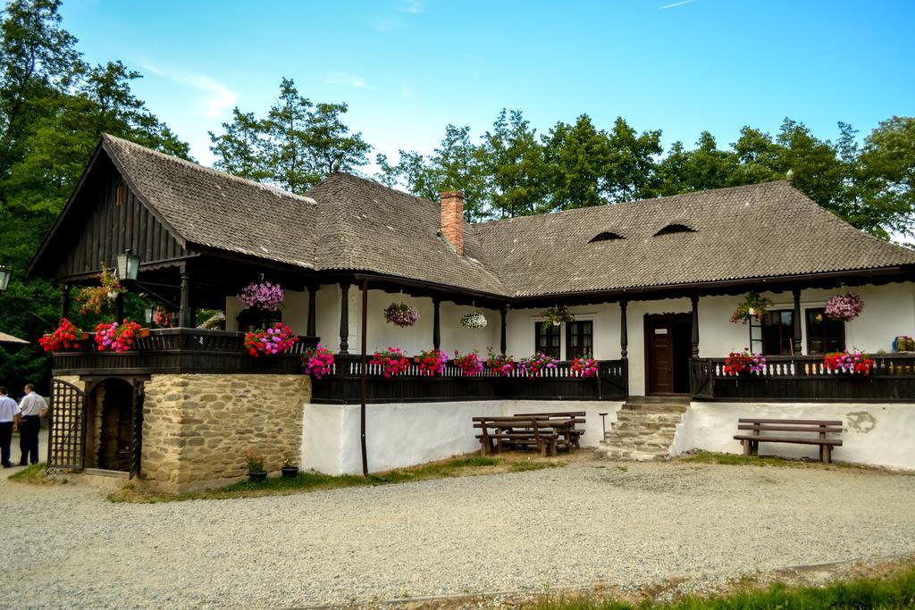Hanul Vestem Hermannstadt Exterior foto